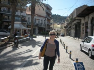 Sometimes just walking the street can be so happy-making!